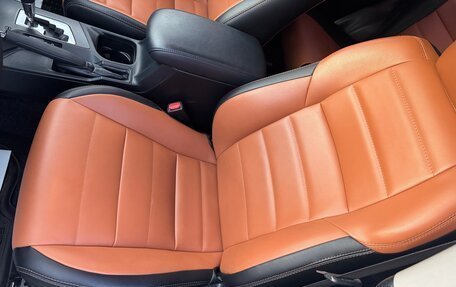 Toyota RAV4, 2017 год, 2 400 000 рублей, 18 фотография