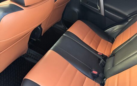 Toyota RAV4, 2017 год, 2 400 000 рублей, 20 фотография