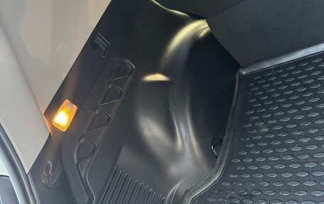 Toyota RAV4, 2017 год, 2 400 000 рублей, 26 фотография