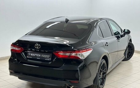 Toyota Camry, 2021 год, 3 395 000 рублей, 9 фотография