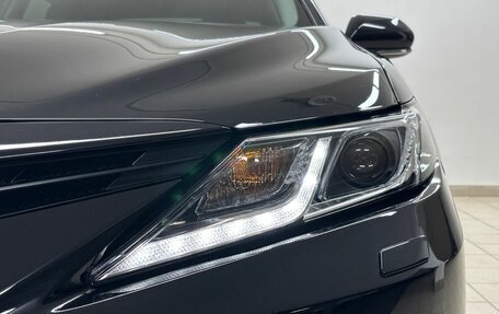 Toyota Camry, 2021 год, 3 395 000 рублей, 8 фотография