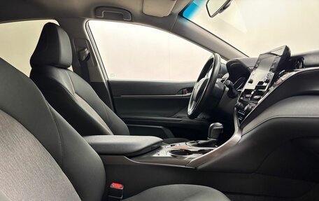 Toyota Camry, 2021 год, 3 395 000 рублей, 11 фотография