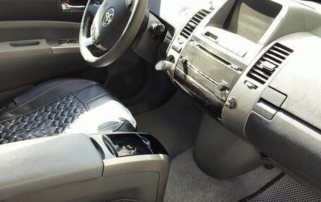 Toyota Prius, 2007 год, 620 000 рублей, 3 фотография