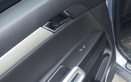 Opel Antara I, 2013 год, 1 075 000 рублей, 10 фотография