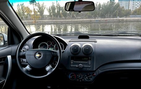 Chevrolet Aveo III, 2011 год, 555 555 рублей, 8 фотография