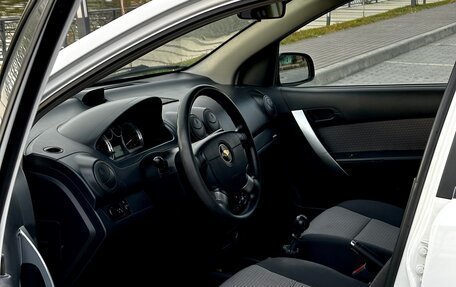 Chevrolet Aveo III, 2011 год, 555 555 рублей, 7 фотография