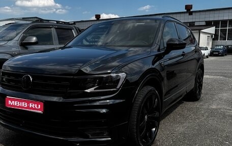 Volkswagen Tiguan II, 2021 год, 3 100 000 рублей, 1 фотография