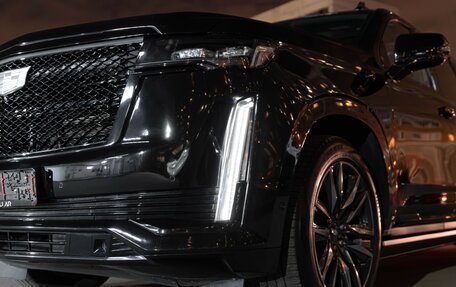 Cadillac Escalade V, 2021 год, 10 490 000 рублей, 4 фотография