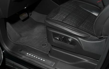 Cadillac Escalade V, 2021 год, 10 490 000 рублей, 20 фотография