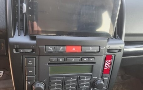 Land Rover Freelander II рестайлинг 2, 2011 год, 1 800 000 рублей, 8 фотография