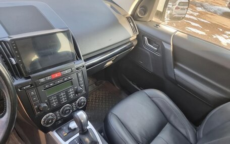 Land Rover Freelander II рестайлинг 2, 2011 год, 1 800 000 рублей, 14 фотография