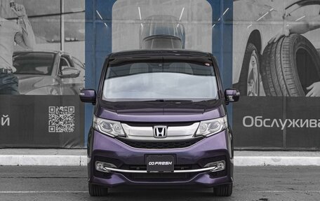 Honda Stepwgn IV, 2016 год, 2 120 000 рублей, 3 фотография