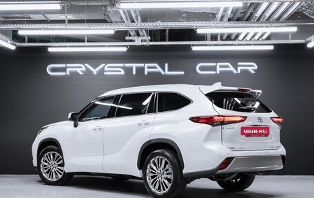Toyota Highlander, 2025 год, 6 150 000 рублей, 5 фотография