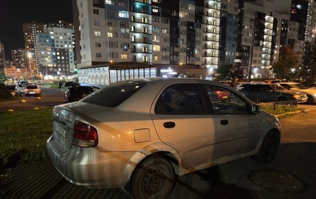 Chevrolet Aveo III, 2005 год, 100 000 рублей, 3 фотография