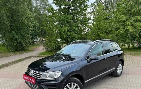 Volkswagen Touareg III, 2017 год, 2 730 000 рублей, 2 фотография