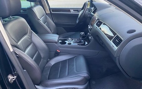 Volkswagen Touareg III, 2017 год, 2 730 000 рублей, 16 фотография