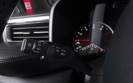 Haval Jolion, 2024 год, 1 799 000 рублей, 16 фотография