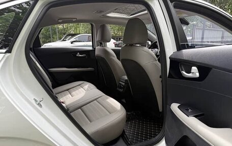 KIA K3, 2023 год, 1 570 000 рублей, 9 фотография