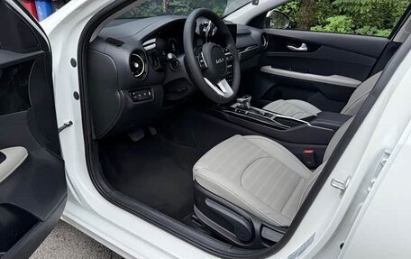 KIA K3, 2023 год, 1 570 000 рублей, 4 фотография