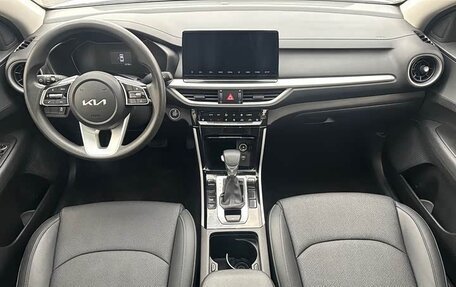 KIA K3, 2023 год, 1 500 000 рублей, 6 фотография