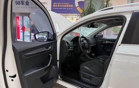 Skoda Karoq I, 2021 год, 2 100 000 рублей, 8 фотография