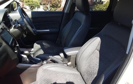 Suzuki Escudo IV, 2022 год, 1 660 000 рублей, 16 фотография