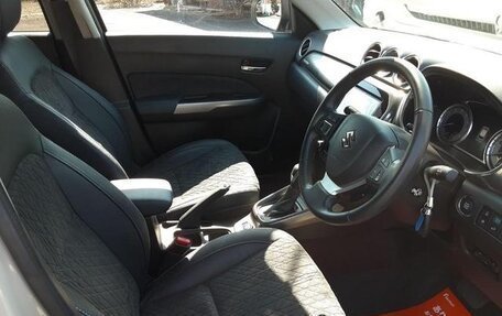 Suzuki Escudo IV, 2022 год, 1 660 000 рублей, 15 фотография