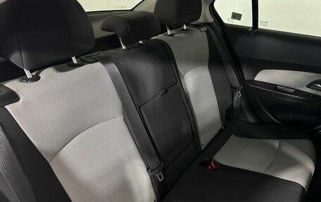 Chevrolet Cruze II, 2011 год, 650 000 рублей, 11 фотография