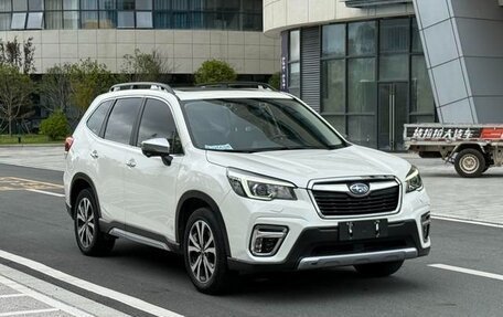 Subaru Forester, 2022 год, 2 570 000 рублей, 3 фотография
