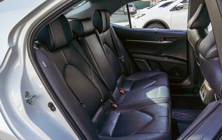 Toyota Camry, 2019 год, 2 900 000 рублей, 7 фотография