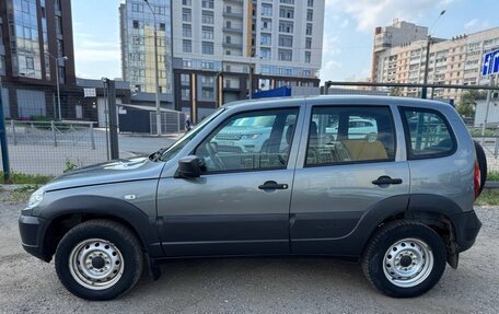 Chevrolet Niva I рестайлинг, 2019 год, 685 000 рублей, 10 фотография