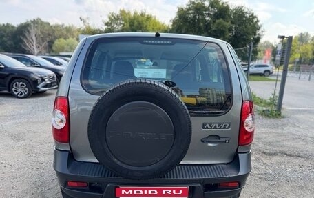 Chevrolet Niva I рестайлинг, 2019 год, 685 000 рублей, 12 фотография