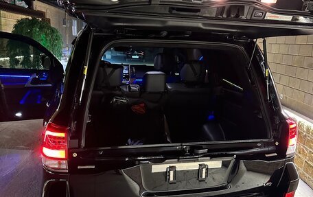 Toyota Land Cruiser 200, 2016 год, 5 950 000 рублей, 12 фотография