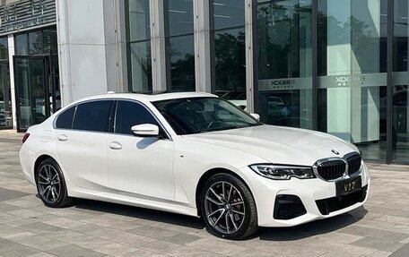 BMW 3 серия, 2021 год, 2 698 000 рублей, 3 фотография