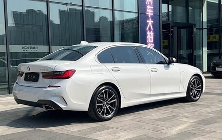 BMW 3 серия, 2021 год, 2 698 000 рублей, 5 фотография