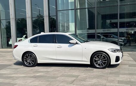 BMW 3 серия, 2021 год, 2 698 000 рублей, 4 фотография