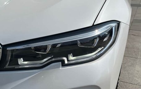 BMW 3 серия, 2021 год, 2 698 000 рублей, 10 фотография