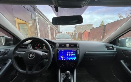 Volkswagen Jetta VI, 2015 год, 600 000 рублей, 4 фотография