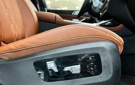 BMW X7, 2025 год, 18 200 000 рублей, 12 фотография