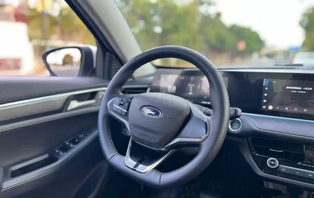 Ford Escort, 2021 год, 1 031 027 рублей, 10 фотография