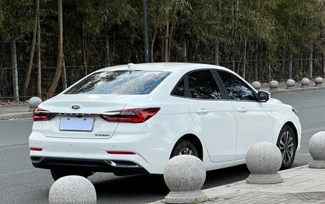 Ford Escort, 2021 год, 1 031 027 рублей, 5 фотография