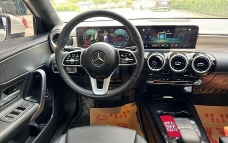 Mercedes-Benz A-Класс, 2021 год, 1 700 000 рублей, 10 фотография