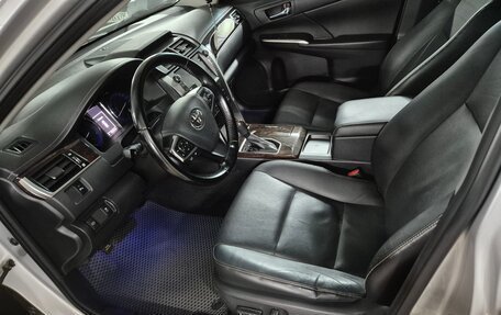 Toyota Camry, 2017 год, 2 490 000 рублей, 9 фотография