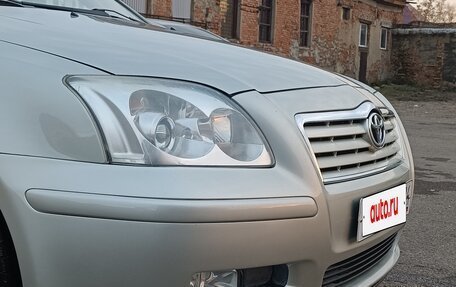 Toyota Avensis III рестайлинг, 2005 год, 800 000 рублей, 13 фотография