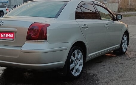 Toyota Avensis III рестайлинг, 2005 год, 800 000 рублей, 14 фотография