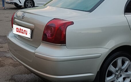 Toyota Avensis III рестайлинг, 2005 год, 800 000 рублей, 18 фотография