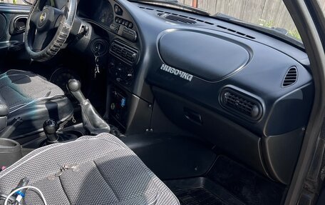 Chevrolet Niva I рестайлинг, 2011 год, 450 000 рублей, 3 фотография