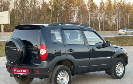 Chevrolet Niva I рестайлинг, 2014 год, 590 000 рублей, 2 фотография
