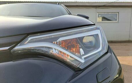 Toyota RAV4, 2018 год, 2 059 000 рублей, 17 фотография