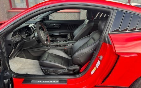 Ford Mustang VI рестайлинг, 2022 год, 3 300 000 рублей, 8 фотография